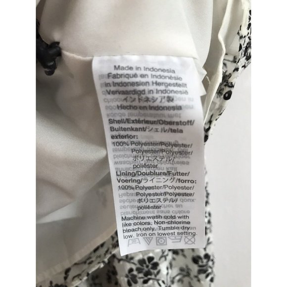 Madewell V-Neck Peplum Top in Clipdot Branch Floral Black White Medium - Picture 4 of 5